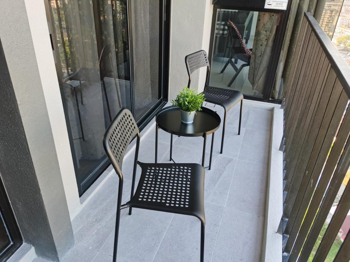 Beacon Exec Suites# Msg Chair#Disney Hotstar George Town Extérieur photo